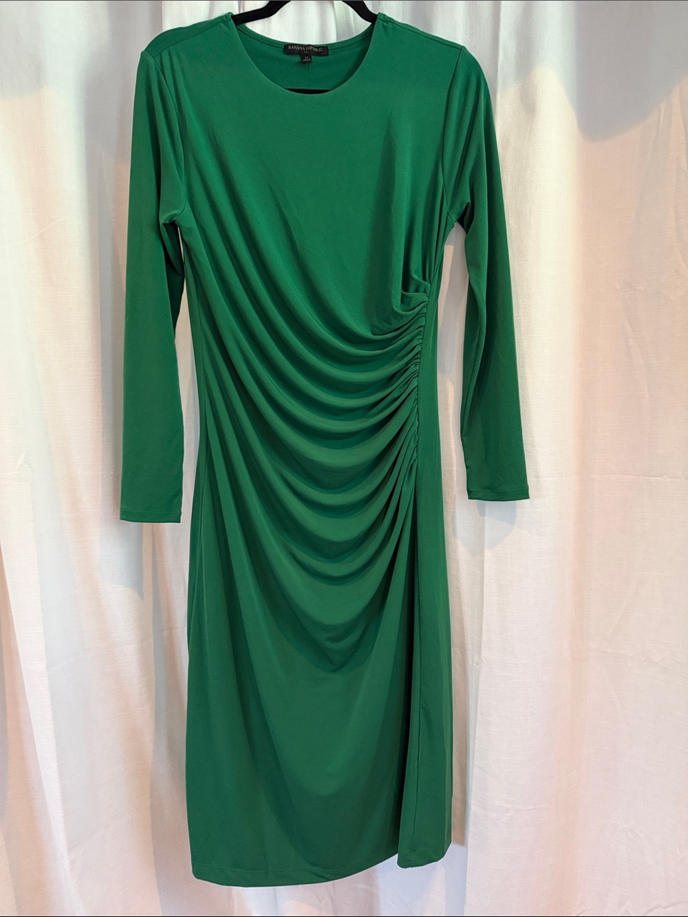Banana Republic Kelly Green Long Sleeve Ruched Sheath Dress